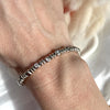 B081 Bracciale con pepite medie martellate alternate a 2 rondelle