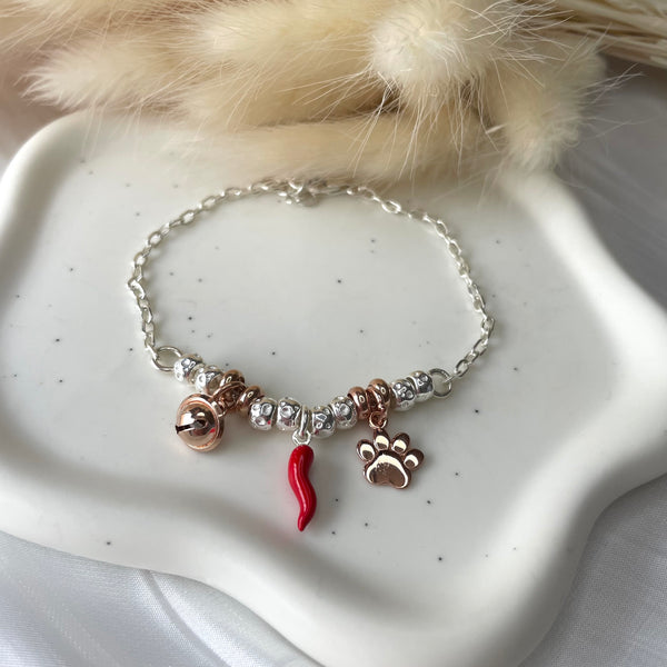 B158 Bracciale con granelli centrali e ciondoli a scelta (non inclusi nel prezzo)