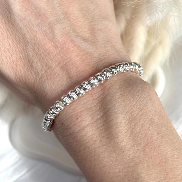 B023 Bracciale granelli nuovi