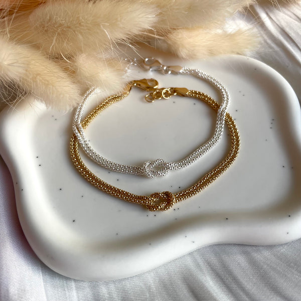 B0224 Bracciale argento con nodo simbolo di legame