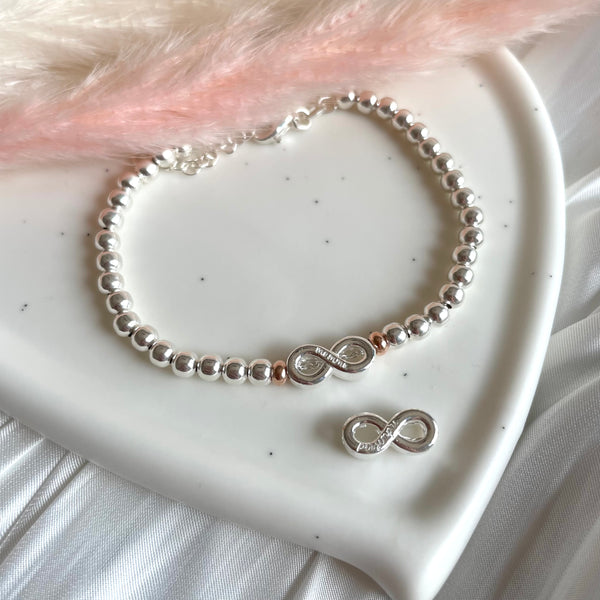 B0264 Bracciale con palline e simbolo infinito “ per sempre mamma”