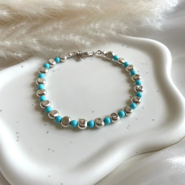 B0285 Bracciale pepite schiacciate in argento e palline in pasta di turchese