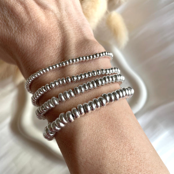 B075 Bracciale con rondelle