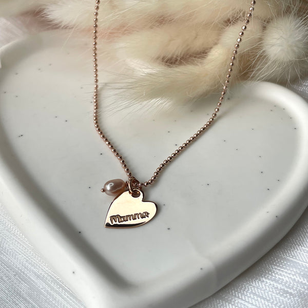CL076 Pink heart necklace with written mom and river pearl