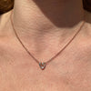 CL005 Collana con cuore intreccio