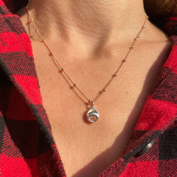 CL030 Collana in argento con ciondolo Tortellino argentato