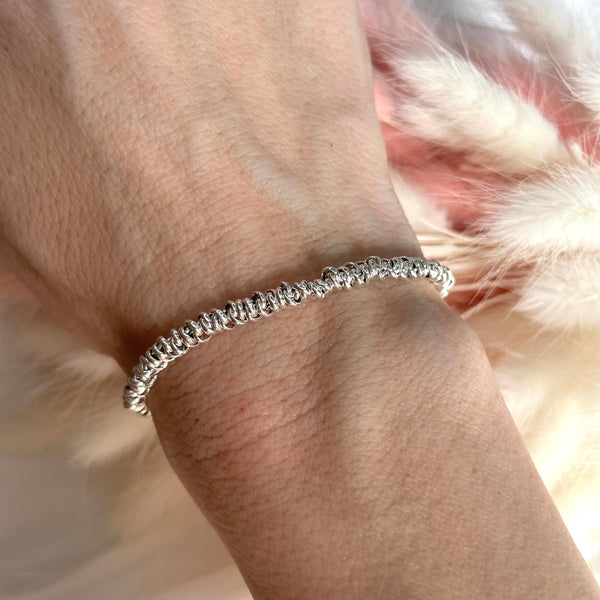 B030 Bracciale con nodini piccoli