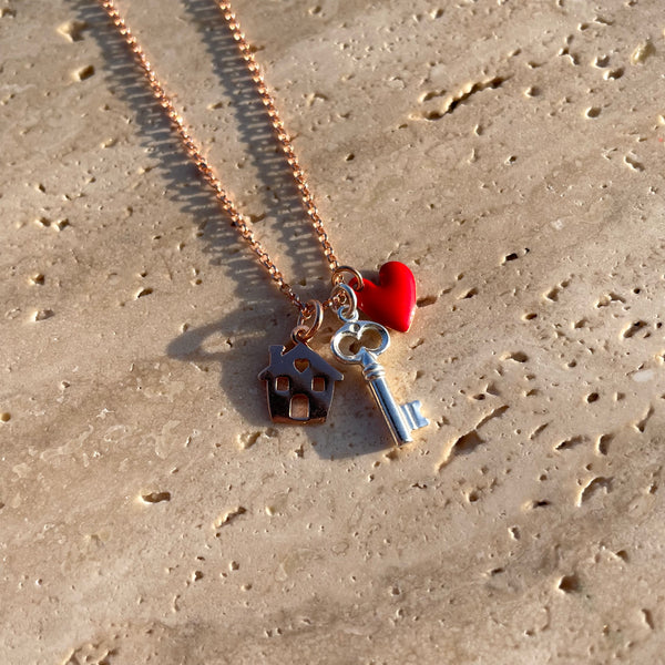CL047 Necklace with house, key and red enamel heart