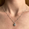 CL0176 Collana con fiore pendente “grazie maestra”