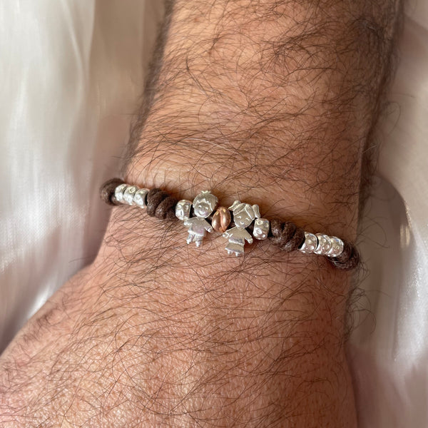 B146 Bracciale con elementi passanti bimbi cordino cerato con granelli nuovi