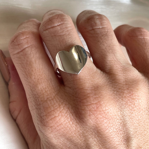 A009 Anello regolabile con cuore