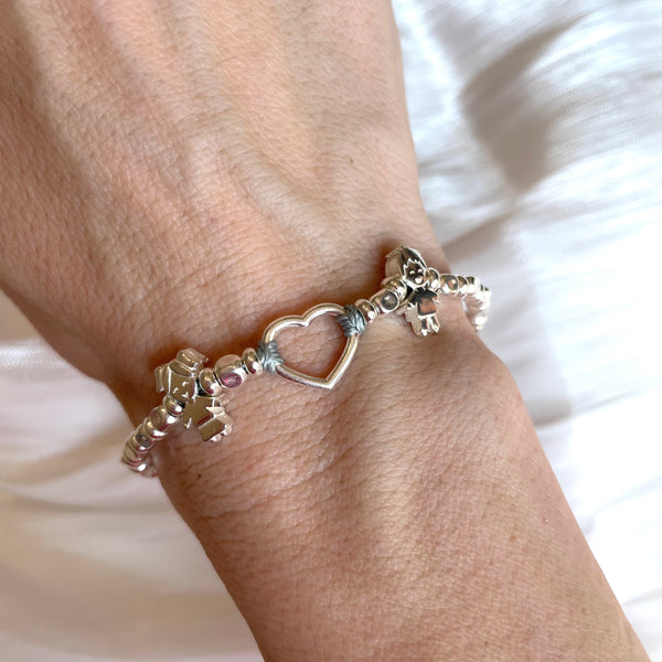 B153 Bracciale Family con pepite martellate e cuore vuoto