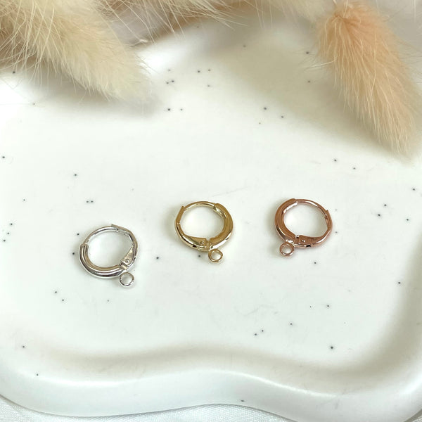 O015 mono orecchino cerchietto a scattino personalizzato con ciondolo a scelta