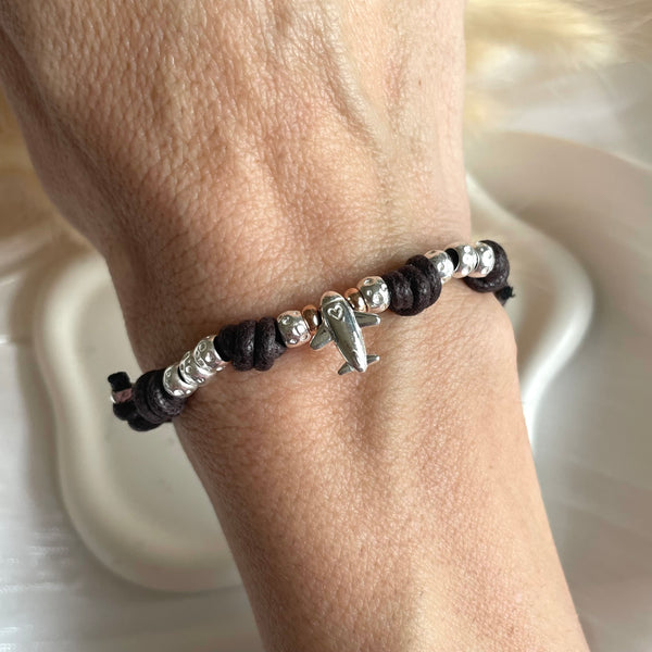 B0220 Bracciale viaggi cordino cerato, granelli e aereo