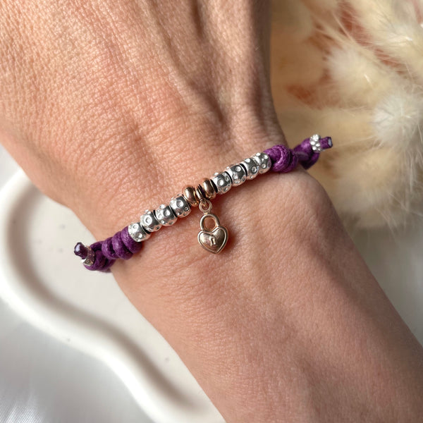 B167 Bracciale amicizia in cordino cerato con granelli nuovi e ciondolo lucchetto (custode di segreti)