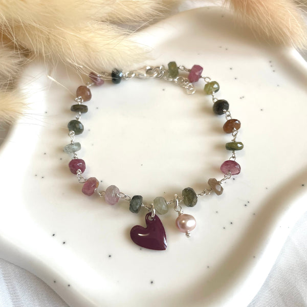 B164 Bracciale rosario in argento con rondelle tormalina e cuore smaltato