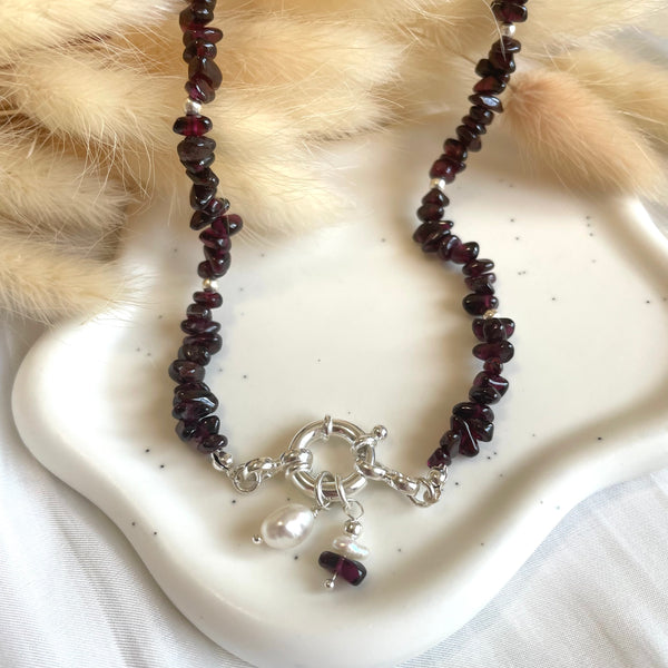 CL109 Collana di pietra granato con moschettone a tipologia a scelta per inserire i ciondoli