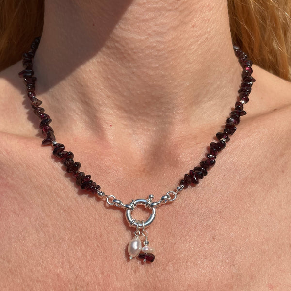 CL109 Collana di pietra granato con moschettone a tipologia a scelta per inserire i ciondoli