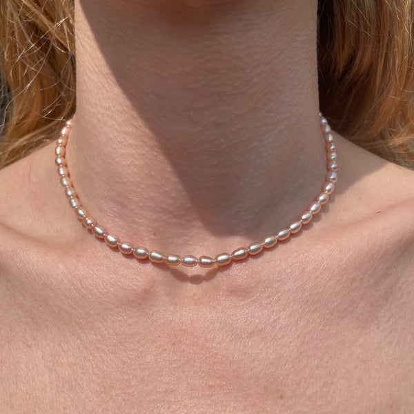 CL092 Collana con perle di fiume risino colore rosa