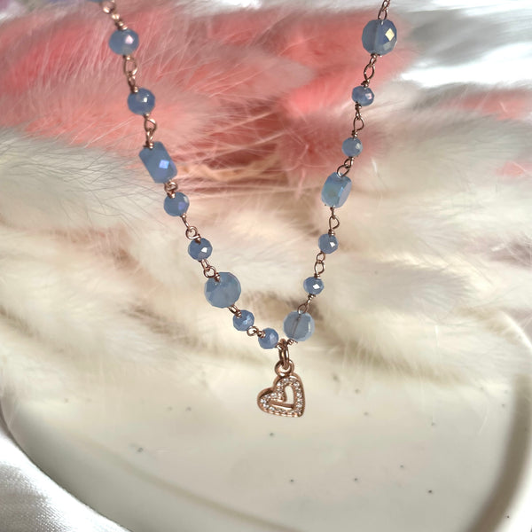 CL050 Collana rosario con cuore pendente allungato con zirconi