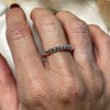 A014 Anello elasticizzato con palline piccole