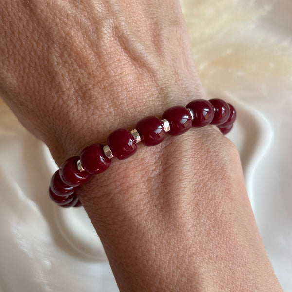 B0287 Bracciale con cilindri in pasta di vetro e rondelle irregolari argento (ciondoli se si vogliono da opzionare)