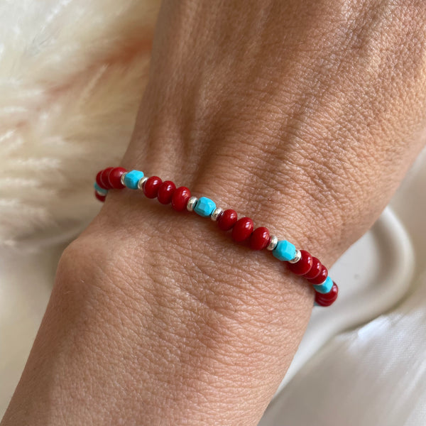 B0291 Bracciale con corallo, cubetto aulite e argento