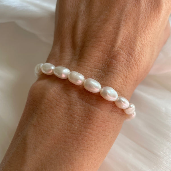 B0191 Bracciale argento con perle di fiume