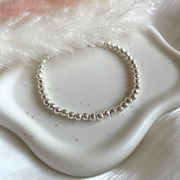 B0259 Bracciale palline martellate da 4mm