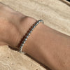 B069 Bracciale con palline piccole lisce