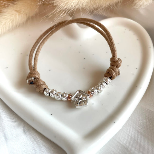 B0194 Bracciale con Cordino Cerato e casina family passante