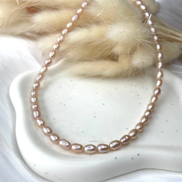 CL092 Collana con perle di fiume risino colore rosa