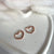 O013 Orecchini anelle a forma di cuore rosato